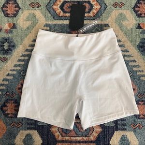 Womens NWT alphalete Shorts